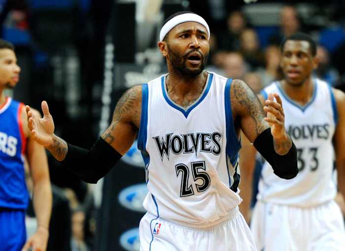 Mo-Williams-2014-1203-foul-face-react.jpg